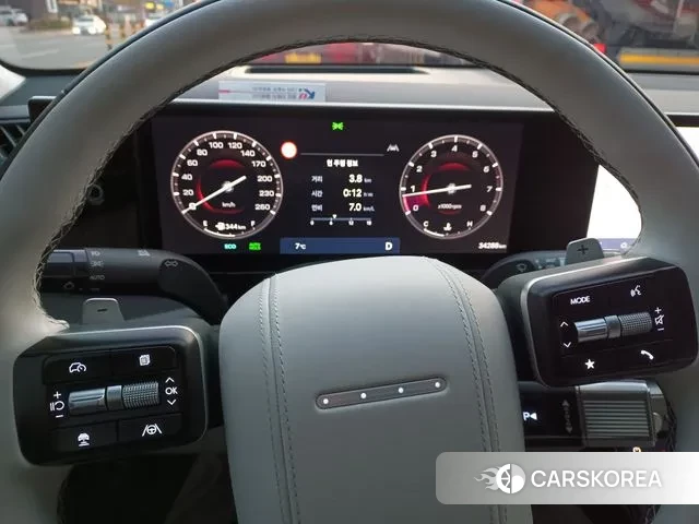 Hyundai Grandeur (GN7) id 3394210 из Кореи 19