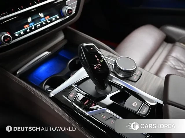 BMW 5 Series (G30) id 3567860 из Кореи 19