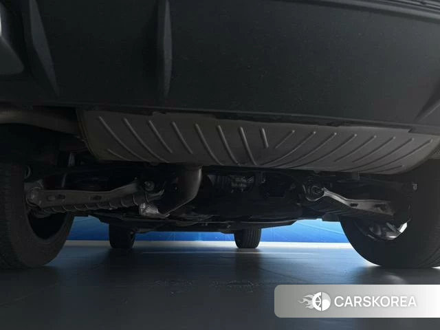 Audi Q5L id 4353422 из Китая 26