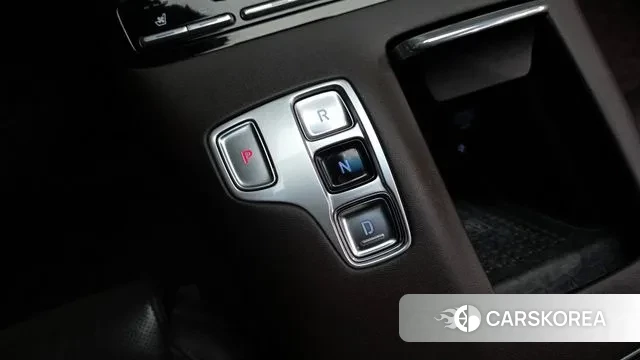 Hyundai The New Grandeur IG Hybrid id 3530335 из Кореи 19