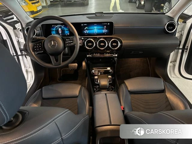 Mercedes-Benz A-Class W177 id 3844748 из Кореи 15