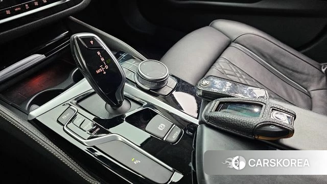 BMW 5 Series (G30) id 4196333 из Кореи 32