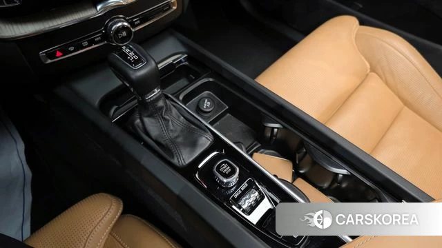 Volvo XC60 second Generation id 4286117 из Кореи 31
