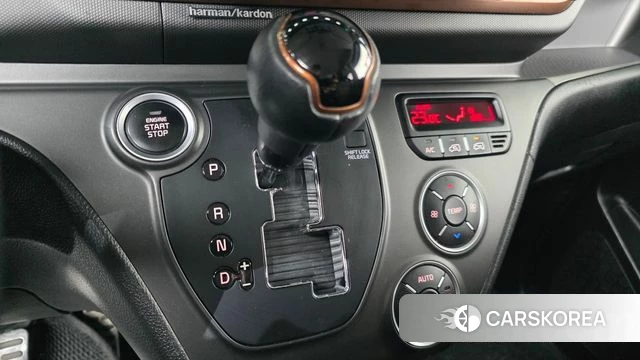 Kia The New Ray id 3917418 из Кореи 19