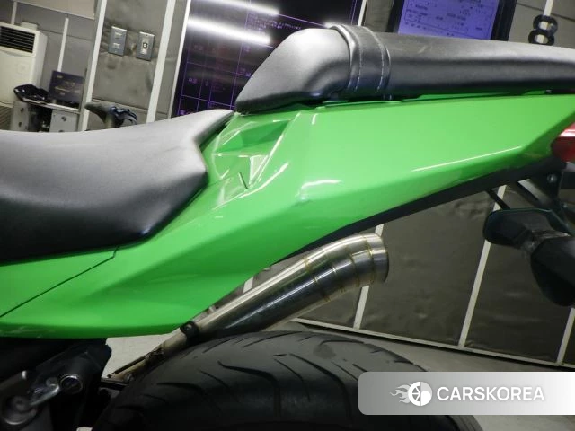 Проданный Kawasaki NINJA 250 ABS id 3999435 из Японии, фото 23