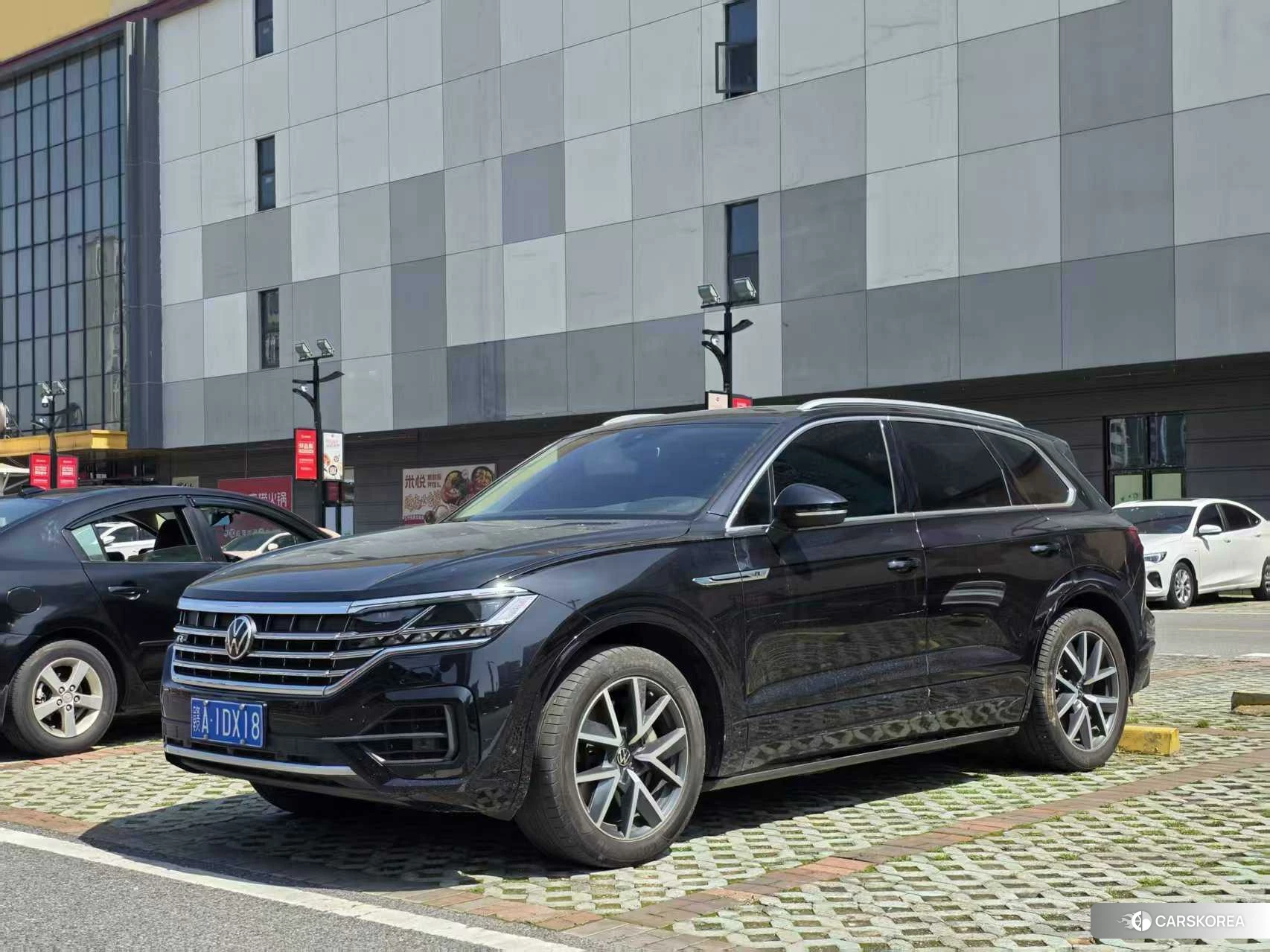 Volkswagen Touareg id 4440822 из Китая 10