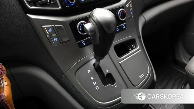 Hyundai The New Grand Starex id 4384218 из Кореи 29