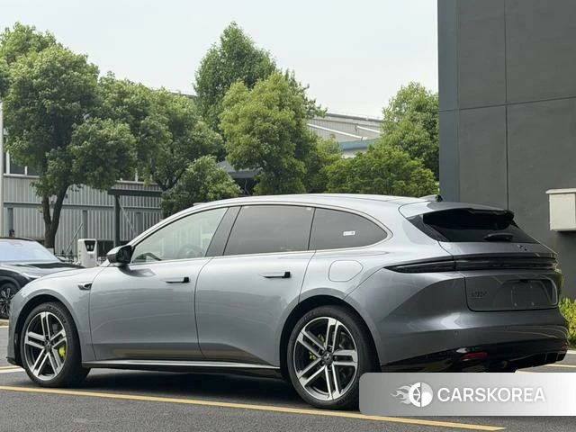 Weilai ET5T id 4190360 из Китая 15