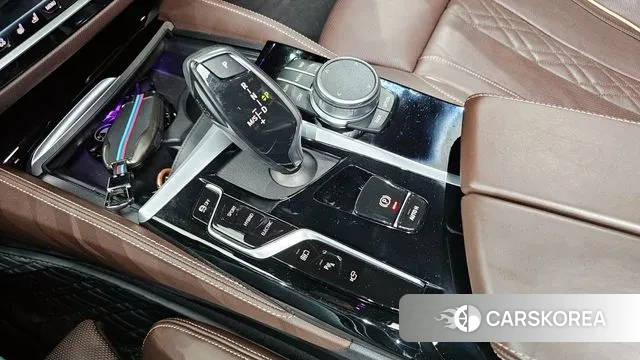 BMW 5 Series (G30) id 3028085 из Кореи 19