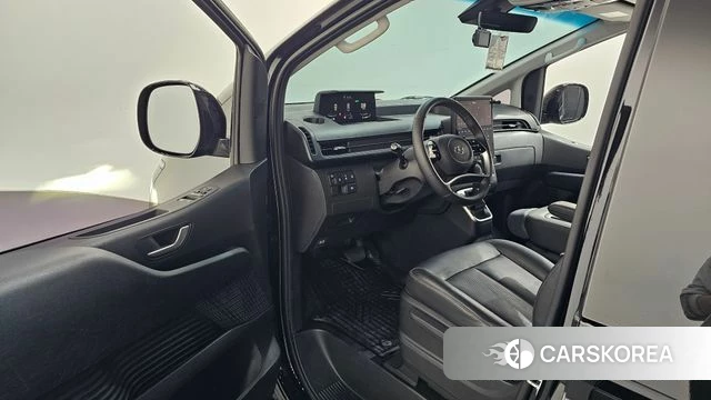 Hyundai Staria id 4602654 из Кореи 32