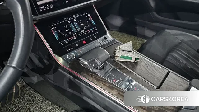 Audi A6 (C8) id 3111714 из Кореи 19