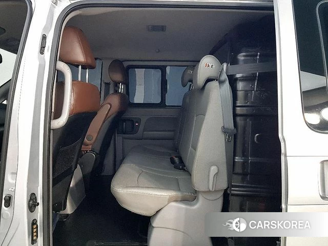 Hyundai The New Grand Starex id 4520358 из Кореи 19