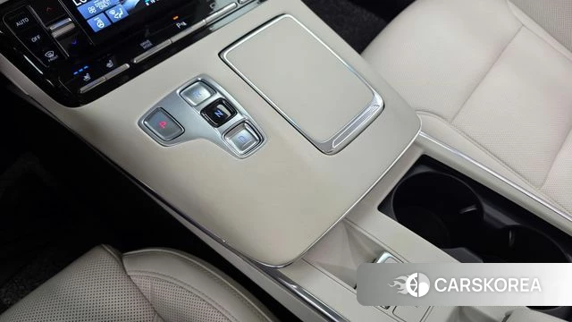 Hyundai The New Grandeur IG Hybrid id 4549788 из Кореи 34