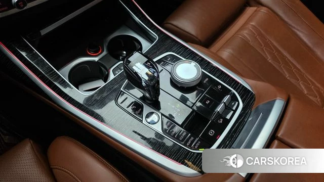 BMW X7 (G07) id 4231469 из Кореи 32