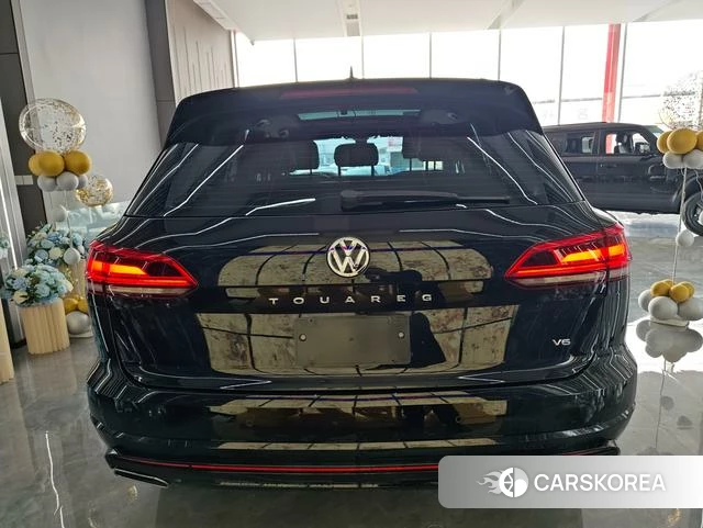 Volkswagen Touareg id 4254220 из Китая 18