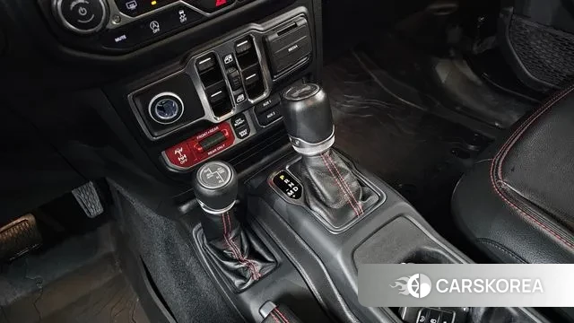 Jeep Wrangler (JL) id 3478138 из Кореи 19