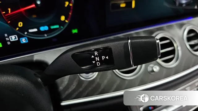 Mercedes-Benz E-Class W213 id 3615552 из Кореи 19