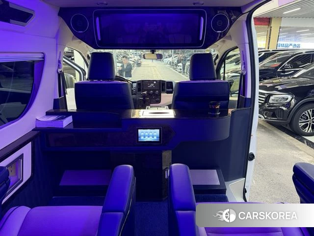 Toyota Hiace id 3957788 из Китая 26