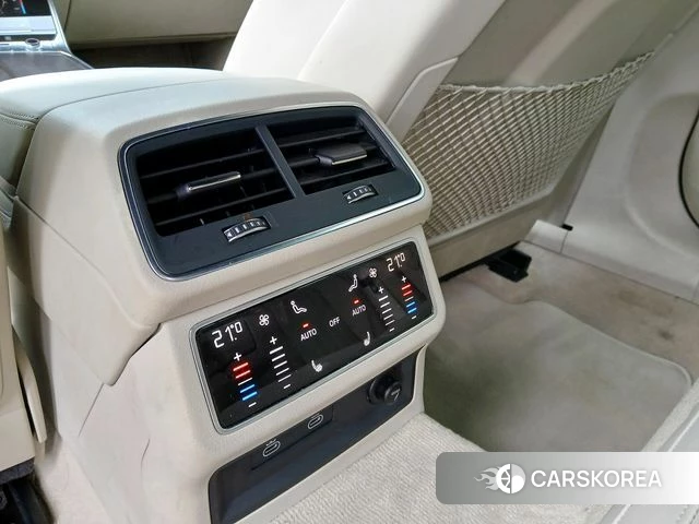 Audi A7 (4K) id 4613778 из Кореи 18