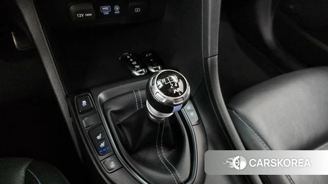 Hyundai Veloster (JS) id 4615335 из Кореи 19