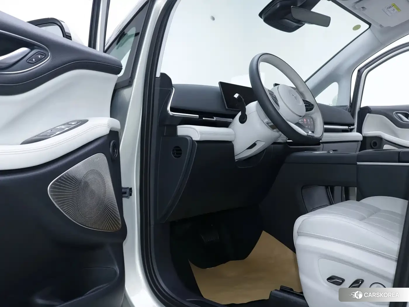 Lantu Automobile Lantu Dreamer id 4576843 из Китая 17
