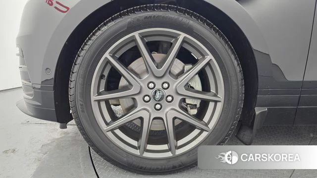 Land Rover Range Rover Velar id 3933626 из Кореи 19
