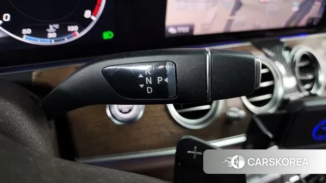 Mercedes-Benz E-Class W213 id 3607966 из Кореи 19