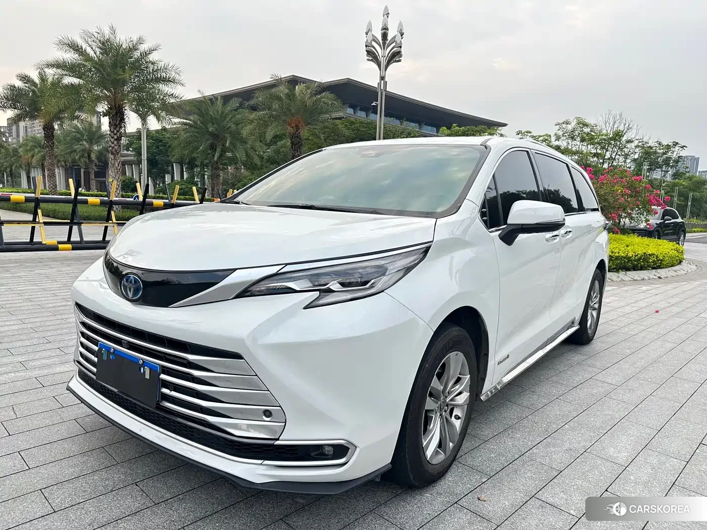 Toyota Sienna id 4514324 из Китая 31