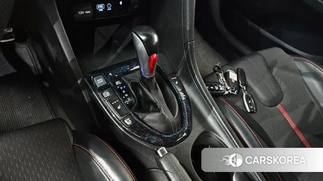 Hyundai Veloster (JS) id 3766586 из Кореи 19