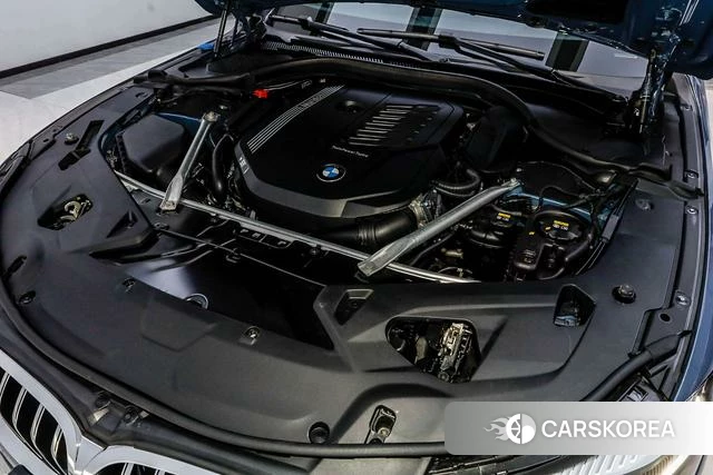 BMW 8 series id 4353464 из Китая 34