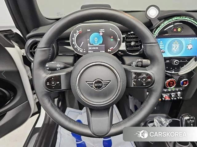 Mini Cooper Convertible id 4635434 из Кореи 17