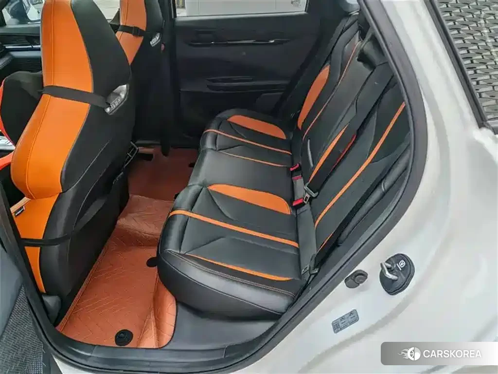 Chang'an Changan UNI-V id 4583921 из Китая 9