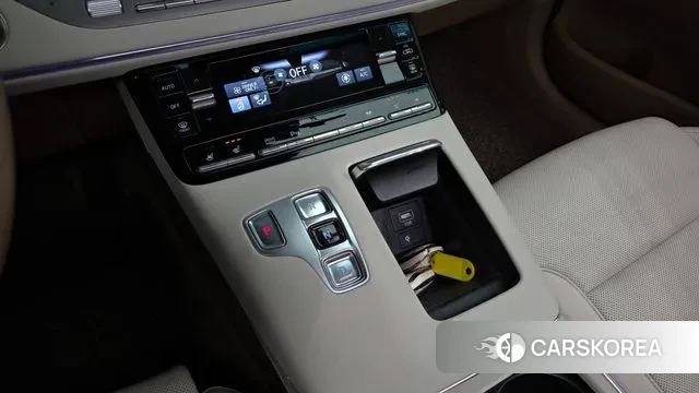 Hyundai The New Grandeur IG Hybrid id 3487854 из Кореи 19