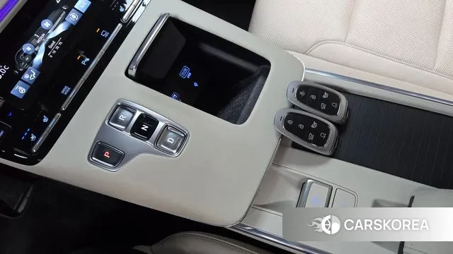 Hyundai The New Grandeur IG id 3349309 из Кореи 19