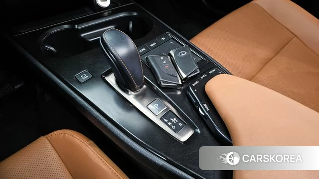 Lexus UX300e id 3941028 из Кореи 19