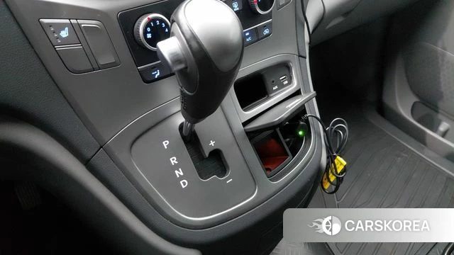 Hyundai The New Grand Starex id 4899706 из Кореи 19