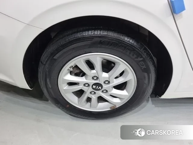 Kia Come New K3 id 3669577 из Кореи 19