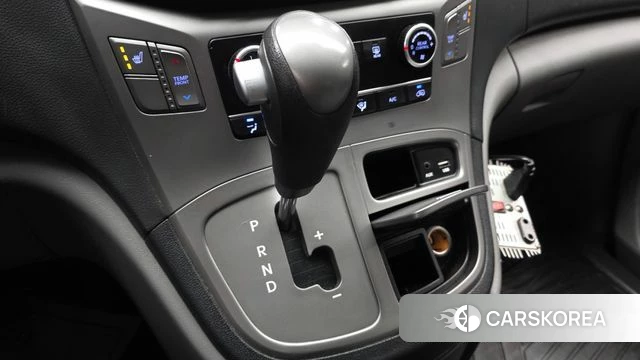 Hyundai The New Grand Starex id 3880304 из Кореи 19