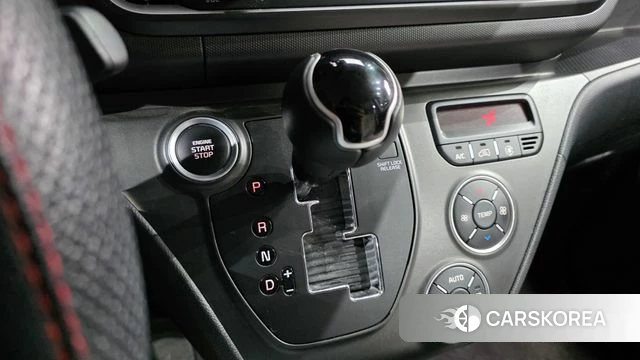 Kia The New Kia Ray id 4687071 из Кореи 19