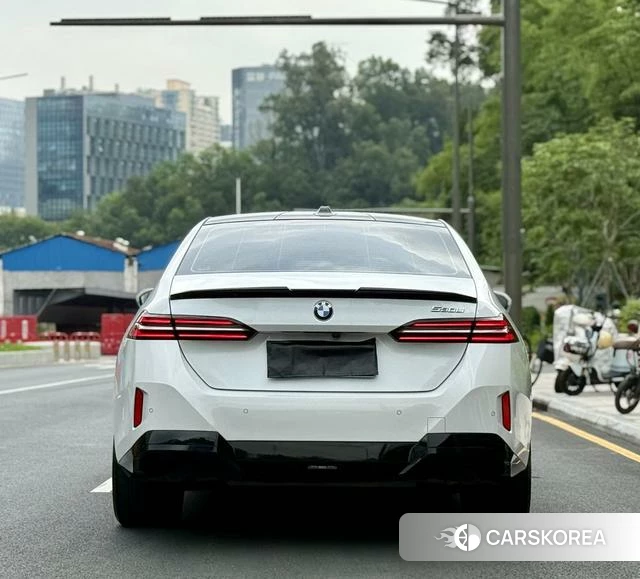 BMW 5 series id 4297778 из Китая 18