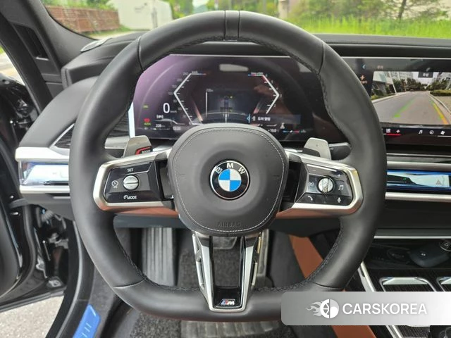 BMW 7 Series (G70) id 4301934 из Кореи 19
