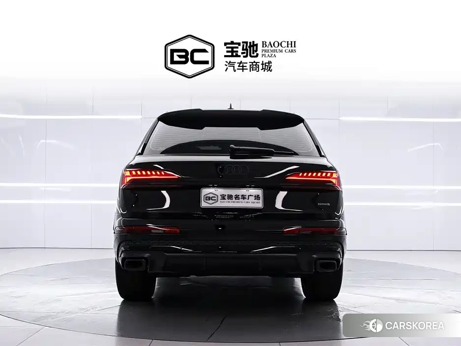 Audi Q7 id 4617119 из Китая 16