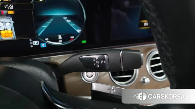 Mercedes-Benz E-Class W213 id 4637182 из Кореи 31
