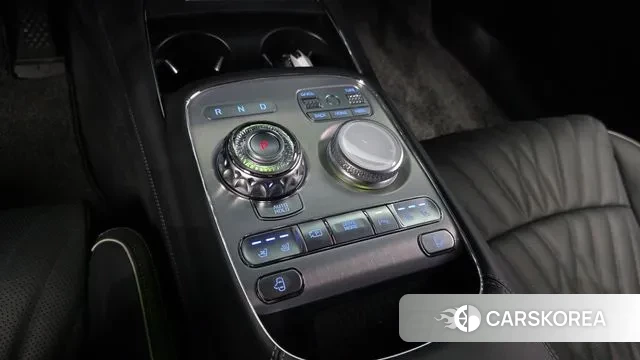 Genesis G90 (RS4) id 3472589 из Кореи 19