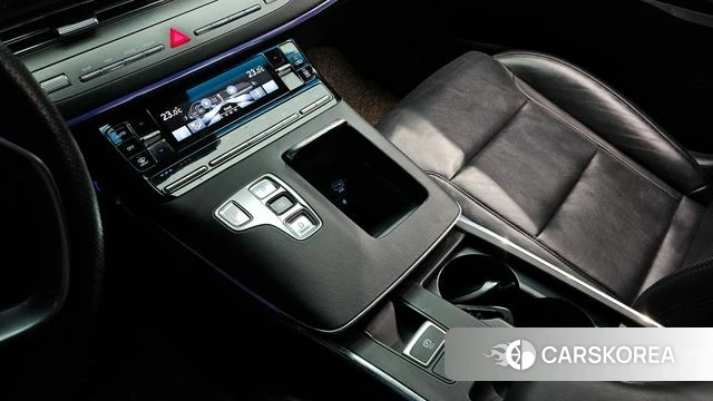Hyundai The New Grandeur IG id 4232497 из Кореи 31