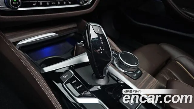 BMW 5 Series (G30) id 2844141 из Кореи 19