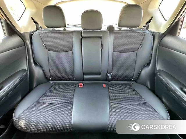 Nissan TIIDA id 4221258 из Китая 9