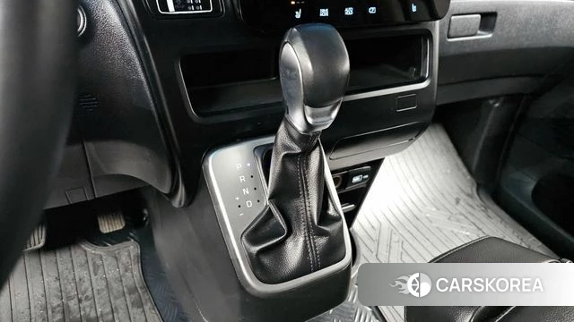 Hyundai Staria id 4293724 из Кореи 19