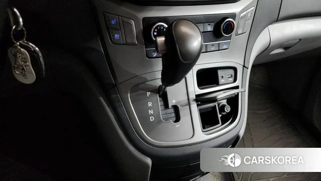 Hyundai The New Grand Starex id 3843976 из Кореи 19