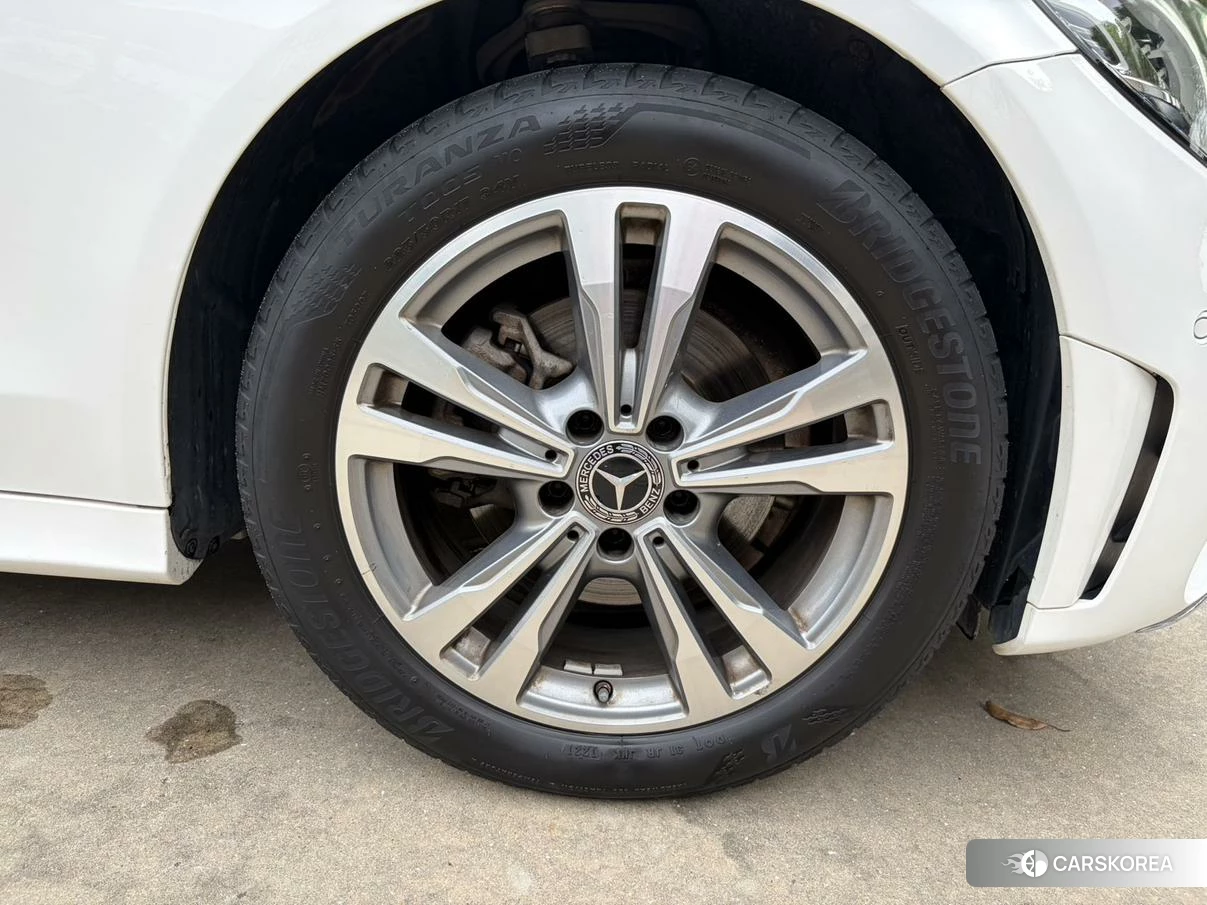 Mercedes-Benz C-class id 4513903 из Китая 20